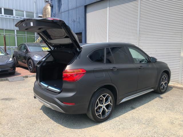 Ｘ１ ｘＤｒｉｖｅ　１８ｄ　ｘライン　タッチパネル純正ナビ　フルセグＴＶ　Ｂカメラ　ＡＣＣ　ミラー型ＥＴＣ　シートヒーター　黒ハーフレザー　前後クリアランスソナー　スマートキー　ＬＥＤヘッドライト　オートライト　禁煙車（9枚目）
