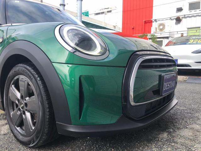 ＭＩＮＩ クーパーＤ　クラシック・トリム　ＡＣＣ　アップルカープレイ　バックカメラ　ＥＴＣ　デジタルメーター　Ｂカメラ　ハーフレザーシート　クリアランスソナー　スマートキー　禁煙車　Ｂｌｕｅｔｏｏｔｈ（41枚目）