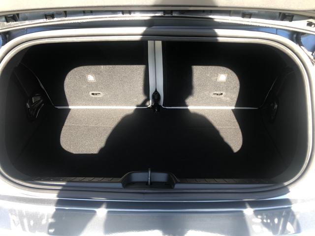 ５００ｅ オープン　ＡＣＣ　純正ナビ　ＡｐｐｌｅＣａｒＰｌａｙ　ベージュレザーシート　バックカメラ　障害物センサー　ブラインドスポットモニター　スマートキー　ＬＥＤヘッドライト　ＥＴＣ（18枚目）