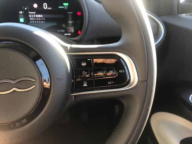 ５００ｅ オープン　ＡＣＣ　純正ナビ　ＡｐｐｌｅＣａｒＰｌａｙ　ベージュレザーシート　バックカメラ　障害物センサー　ブラインドスポットモニター　スマートキー　ＬＥＤヘッドライト　ＥＴＣ（25枚目）
