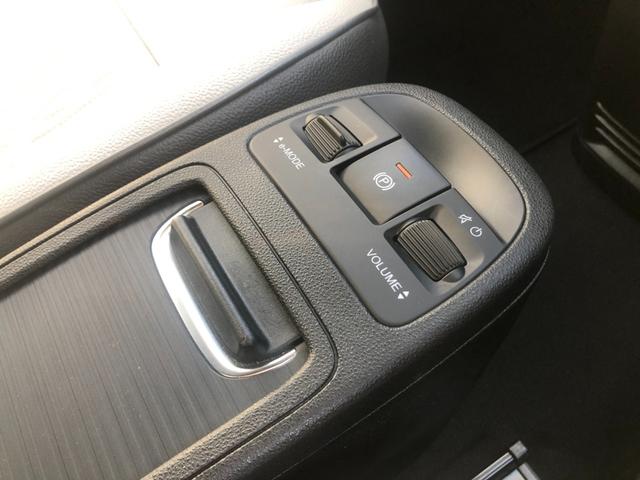 ５００ｅ オープン　ＡＣＣ　純正ナビ　ＡｐｐｌｅＣａｒＰｌａｙ　ベージュレザーシート　バックカメラ　障害物センサー　ブラインドスポットモニター　スマートキー　ＬＥＤヘッドライト　ＥＴＣ（36枚目）