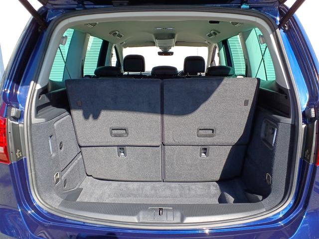 シャラン TDI ハイライン 純正ナビ フルセグTV 両側パワースライドドア 電動リアゲート バックカメラ 障害物センサー 黒アルカンターラシート 前席シートヒーター ACC 禁煙車 パワーシート(11枚目)