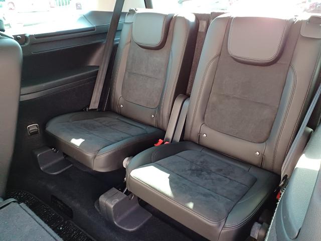 シャラン TDI ハイライン 純正ナビ フルセグTV 両側パワースライドドア 電動リアゲート バックカメラ 障害物センサー 黒アルカンターラシート 前席シートヒーター ACC 禁煙車 パワーシート(20枚目)