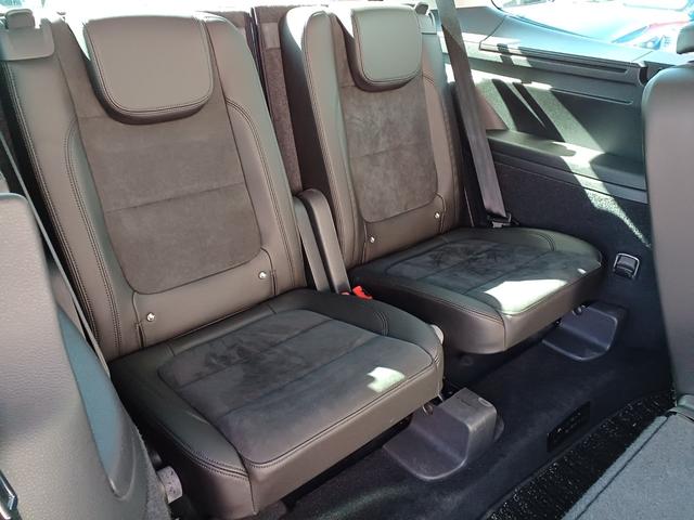 シャラン TDI ハイライン 純正ナビ フルセグTV 両側パワースライドドア 電動リアゲート バックカメラ 障害物センサー 黒アルカンターラシート 前席シートヒーター ACC 禁煙車 パワーシート(22枚目)