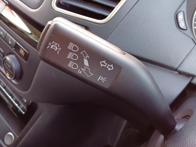 シャラン TDI ハイライン 純正ナビ フルセグTV 両側パワースライドドア 電動リアゲート バックカメラ 障害物センサー 黒アルカンターラシート 前席シートヒーター ACC 禁煙車 パワーシート(29枚目)