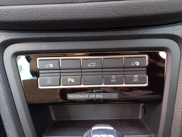 シャラン TDI ハイライン 純正ナビ フルセグTV 両側パワースライドドア 電動リアゲート バックカメラ 障害物センサー 黒アルカンターラシート 前席シートヒーター ACC 禁煙車 パワーシート(44枚目)