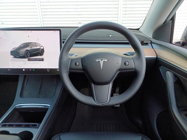 モデルY パフォーマンス ワンオーナー オートパイロット パノラマガラスルーフ 黒革パワーシート シートヒーター ハンドルヒーター バックサイドモニター 電動リアゲート ETC(2枚目)