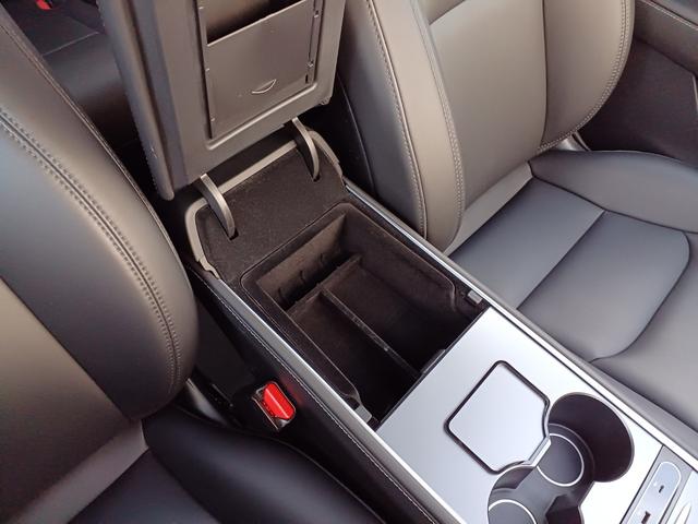 モデルY パフォーマンス ワンオーナー オートパイロット パノラマガラスルーフ 黒革パワーシート シートヒーター ハンドルヒーター バックサイドモニター 電動リアゲート ETC(34枚目)