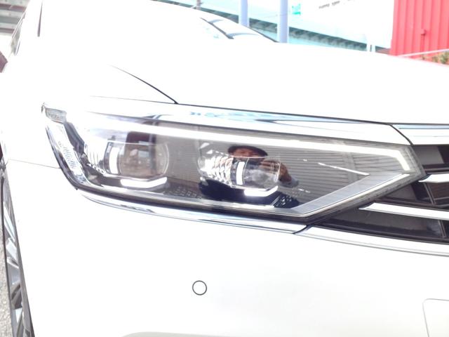 パサートヴァリアント TSIエレガンスアドバンス 純正ナビ 全周囲カメラ デジタルコックピット 黒レザーパワーシート シートヒーター 電動リアゲート 障害物センサー パークディスタンスコントロール レーンキープアシスト ACC ETC(5枚目)