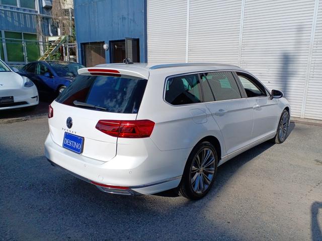 パサートヴァリアント TSIエレガンスアドバンス 純正ナビ 全周囲カメラ デジタルコックピット 黒レザーパワーシート シートヒーター 電動リアゲート 障害物センサー パークディスタンスコントロール レーンキープアシスト ACC ETC(9枚目)