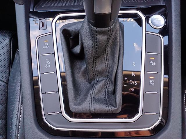 パサートヴァリアント TSIエレガンスアドバンス 純正ナビ 全周囲カメラ デジタルコックピット 黒レザーパワーシート シートヒーター 電動リアゲート 障害物センサー パークディスタンスコントロール レーンキープアシスト ACC ETC(37枚目)