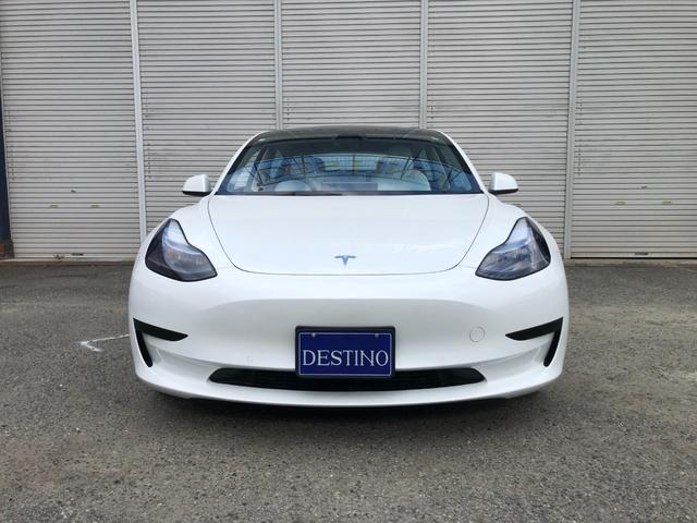 モデル３ スタンダードプラス　ＡＭＤＲｙｚｅｎ　ワンオーナー　ガラスルーフ　白革パワーシート　シートヒーター　電動リアゲート　ＥＴＣ　ステアリングヒーター　パワーシート（3枚目）