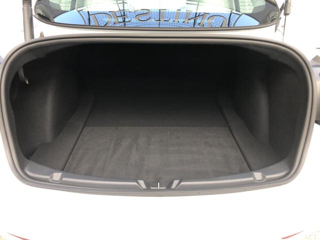 モデル３ スタンダードプラス　ＡＭＤＲｙｚｅｎ　ワンオーナー　ガラスルーフ　白革パワーシート　シートヒーター　電動リアゲート　ＥＴＣ　ステアリングヒーター　パワーシート（15枚目）