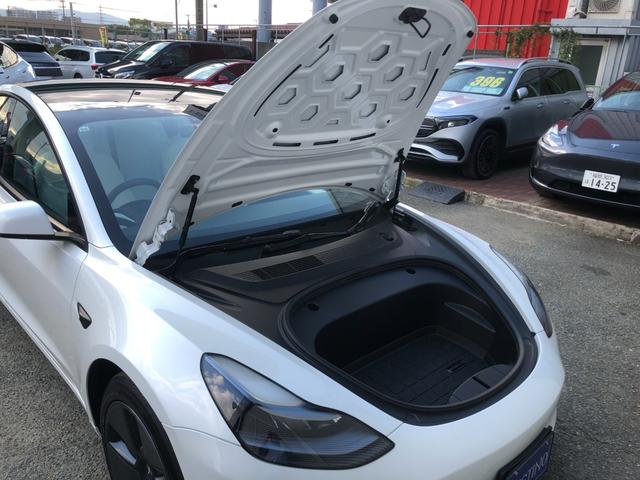 モデル３ スタンダードプラス　ＡＭＤＲｙｚｅｎ　ワンオーナー　ガラスルーフ　白革パワーシート　シートヒーター　電動リアゲート　ＥＴＣ　ステアリングヒーター　パワーシート（49枚目）