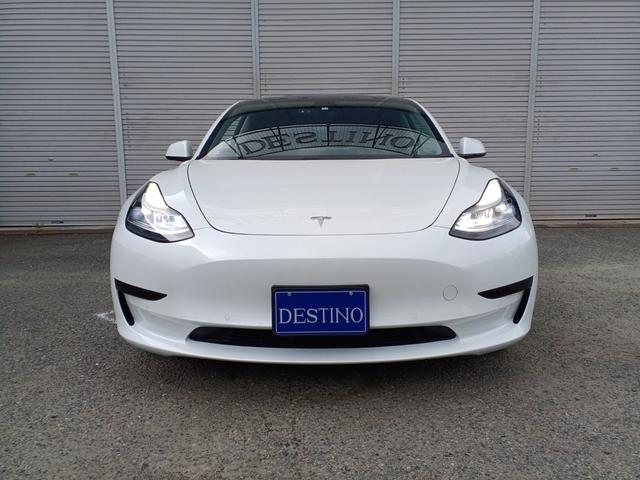 モデル3 スタンダードプラス ワンオーナー オートパイロット 黒レザーシート シートヒーター パワーシート 電動リアゲート サイドバックカメラ ステアリングヒーター パノラマガラスルーフ ETC(3枚目)