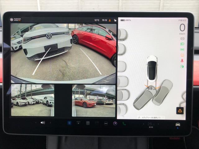 モデル3 スタンダードレンジプラス オートパイロット パノラマガラスルーフ バックサイドカメラ 黒革パワーシート シートヒーター 電動リアゲート ETC(31枚目)