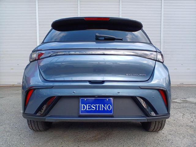 ドルフィン ロングレンジ　パノラマルーフ　ＡＣＣ　アップルカープレイ　パワーシート　シートヒーター　全周囲カメラ　ブラインドスポットインフォメーション　障害物センサー　純正１６インチＡＷ（11枚目）