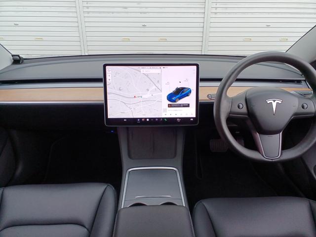 モデル３ スタンダードレンジプラス　ワンオーナー　オートパイロット　ナビ　パノラマガラスルーフ　黒レザーパワーシート　シートヒーター　ハンドルヒーター　電動リアゲート　バックサイドカメラ　障害物センサー　ＥＴＣ（25枚目）