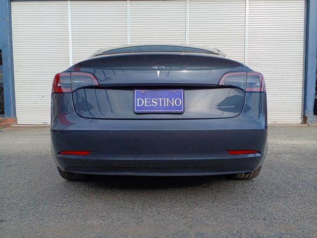 モデル3 ロングレンジ AWD オートパイロット 黒レザーパワーシート パノラマガラスルーフ シートヒーター ナビ バックサイドカメラ 障害物センサー 電動リアゲート ETC 19インチAW(9枚目)