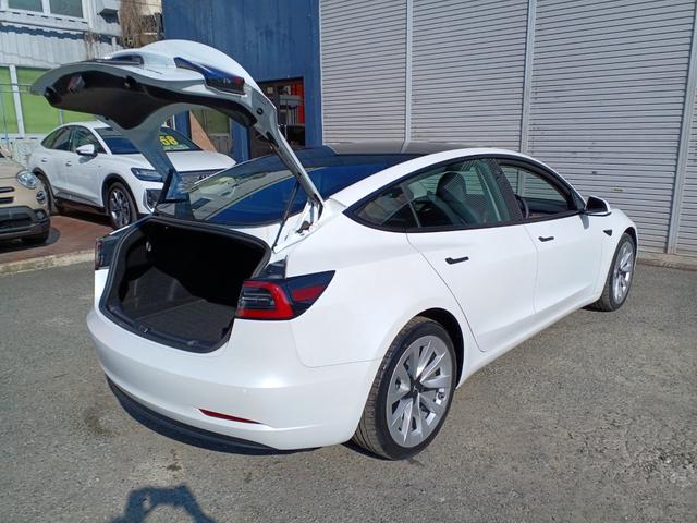 ���f�X�e�B�[�m�����X�̓W�����q�͑S�Ď���\�ł��B���ۂɉ^�]����Ă������������B�����X�O�ɂ��d�b�𒸂���΃X���[�Y�Ɏ��悵�Ē�����悤�ɂ��p�ӂ����Ē����܂��B�s�d�k�@�O�X�Q�|�T�P�R�|�O�R�Q�P