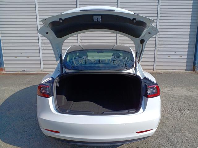 �����l���̃X�^�b�t�ŉ^�c���Ă���܂��B�����X�A���悲��]�Ȃǂ̍ۂɎ��O�ɂ��A��������΍K���ł��B�܂��͋C�y�ȋC�����Ŏ��Ԋm�F�ɂ��z���������B�O�����������m�F����Ă����w�����������������B