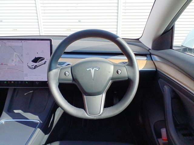 ���f�X�e�B�[�m�����X�̓W�����q�͑S�Ď���\�ł��B���ۂɉ^�]����Ă������������B�����X�O�ɂ��d�b�𒸂���΃X���[�Y�Ɏ��悵�Ē�����悤�ɂ��p�ӂ����Ē����܂��B�s�d�k�@�O�X�Q�|�T�P�R�|�O�R�Q�P