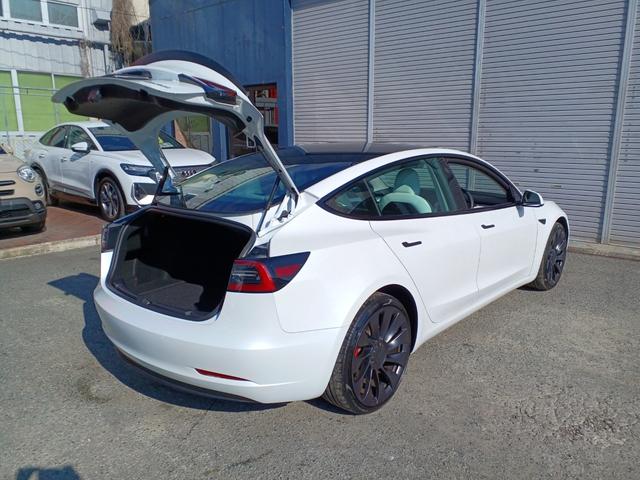 ���f�X�e�B�[�m�����X�̓W�����q�͑S�Ď���\�ł��B���ۂɉ^�]����Ă������������B�����X�O�ɂ��d�b�𒸂���΃X���[�Y�Ɏ��悵�Ē�����悤�ɂ��p�ӂ����Ē����܂��B�s�d�k�@�O�X�Q�|�T�P�R�|�O�R�Q�P