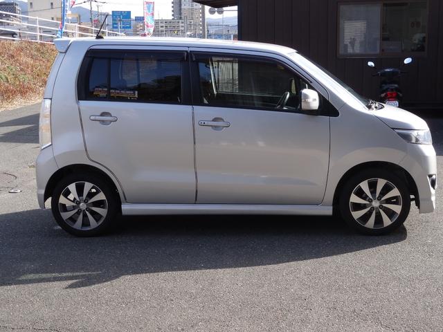 ワゴンＲスティングレー 　ワゴンＲスティングレーターボ、ステアシフト、オートライト、オートエアコン（3枚目）