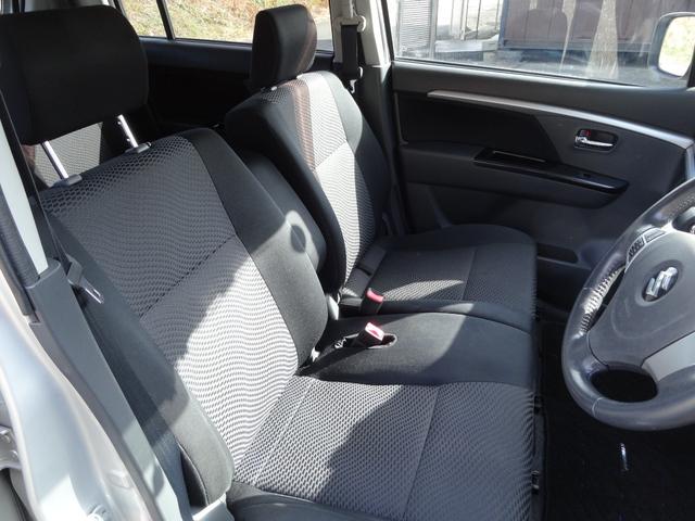 ワゴンＲスティングレー 　ワゴンＲスティングレーターボ、ステアシフト、オートライト、オートエアコン（7枚目）