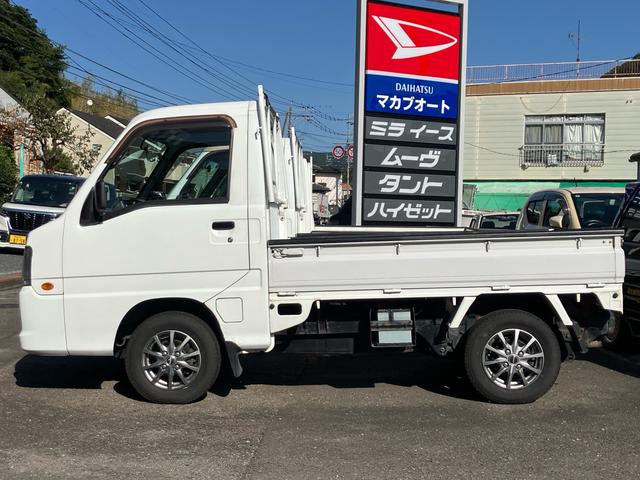 サンバートラック ＴＣ－ＳＣ　社外アルミホイール／三方開／４ＷＤ／スーパーチャージャー／エアコン／パワーステアリング／オートマ（5枚目）