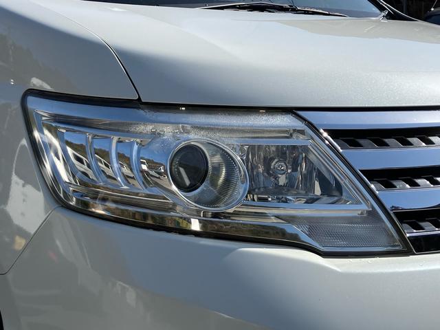 セレナ ハイウェイスター　Ｖセレクション　アルパインフリップダウンモニター／エアロバンパー／純正１６インチアルミホイール／両側電動スライドドア／純正ナビ・テレビ／バックカメラ／ＣＤ・ＤＶＤ再生／リアオートエアコン／８人乗り／車検令和９年９月（7枚目）