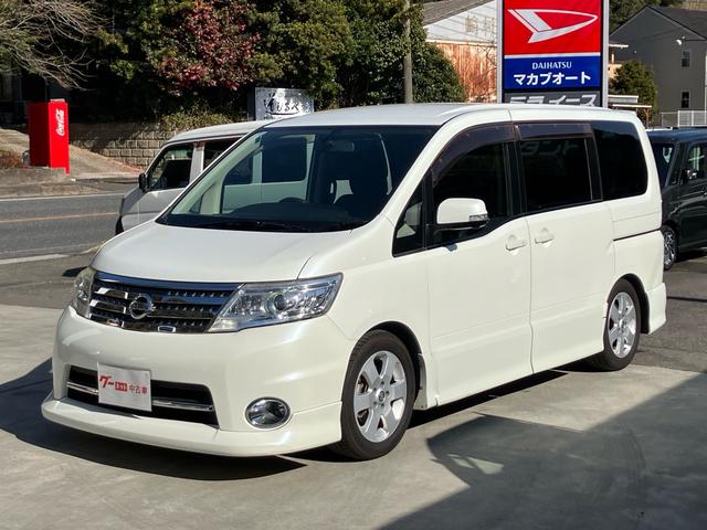 セレナ ハイウェイスター　Ｖセレクション　アルパインフリップダウンモニター／エアロバンパー／純正１６インチアルミホイール／両側電動スライドドア／純正ナビ・テレビ／バックカメラ／ＣＤ・ＤＶＤ再生／リアオートエアコン／８人乗り／車検令和９年９月（40枚目）