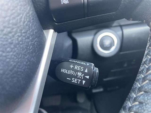 ハイラックス Ｚ　プリクラッシュＳ　運転席助手席エアバック　バックモニタ　パワーウインドウ　メモリーナビゲーション　切り替え４ＷＤ　パワステ　ＬＥＤヘッドランプ　アルミホイール　ＡＢＳ　オートエアコン　エアバック　ナビ（5枚目）