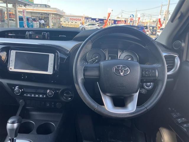ハイラックス Ｚ　プリクラッシュＳ　運転席助手席エアバック　バックモニタ　パワーウインドウ　メモリーナビゲーション　切り替え４ＷＤ　パワステ　ＬＥＤヘッドランプ　アルミホイール　ＡＢＳ　オートエアコン　エアバック　ナビ（13枚目）
