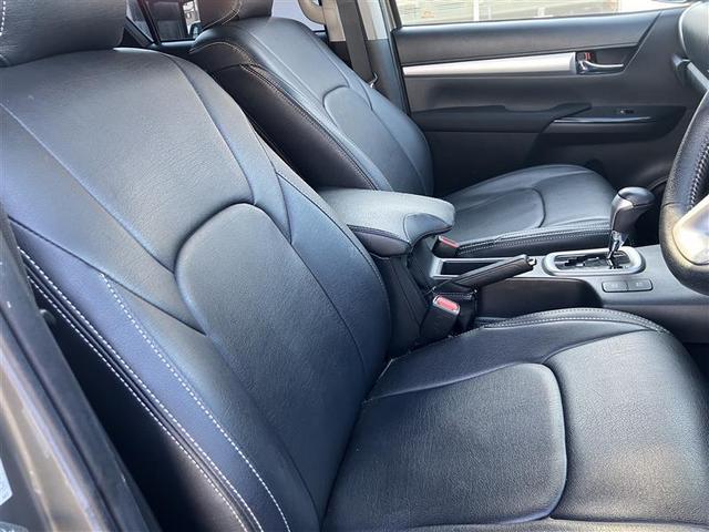 ハイラックス Ｚ　プリクラッシュＳ　運転席助手席エアバック　バックモニタ　パワーウインドウ　メモリーナビゲーション　切り替え４ＷＤ　パワステ　ＬＥＤヘッドランプ　アルミホイール　ＡＢＳ　オートエアコン　エアバック　ナビ（21枚目）