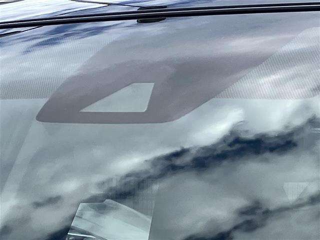 ＲＡＶ４ Ｘ　衝突被害軽減ブレーキ　ＬＥＤヘッドライト　メモリーナビ　地デジ　パワーウィンドウ　ナビ＆ＴＶ　パワステ　カーテンエアバッグ　アルミホイール　オートエアコン　ＡＢＳ　エアバッグ　デュアルエアバッグ（12枚目）