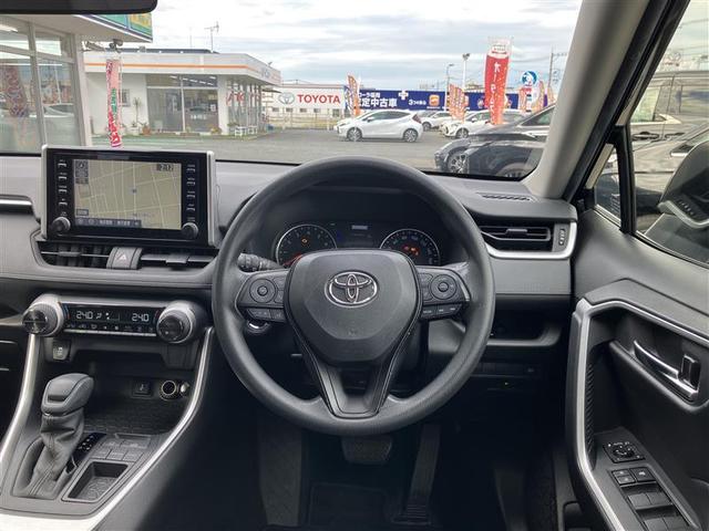 ＲＡＶ４ Ｘ　衝突被害軽減ブレーキ　ＬＥＤヘッドライト　メモリーナビ　地デジ　パワーウィンドウ　ナビ＆ＴＶ　パワステ　カーテンエアバッグ　アルミホイール　オートエアコン　ＡＢＳ　エアバッグ　デュアルエアバッグ（20枚目）