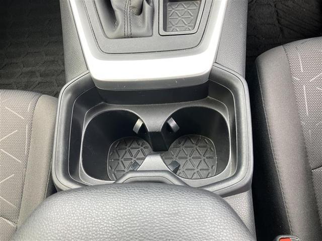 ＲＡＶ４ Ｘ　衝突被害軽減ブレーキ　ＬＥＤヘッドライト　メモリーナビ　地デジ　パワーウィンドウ　ナビ＆ＴＶ　パワステ　カーテンエアバッグ　アルミホイール　オートエアコン　ＡＢＳ　エアバッグ　デュアルエアバッグ（25枚目）
