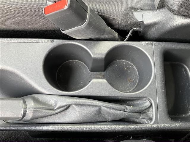 ヤリス G オートLED BLUETOOTH LKA 衝突安全ボディ オートライト 点検記録簿 Bカメラ エアコン スマートキー&プッシュスタート ドライブレコーダー LEDヘッド イモビ 横滑り防止システム(16枚目)