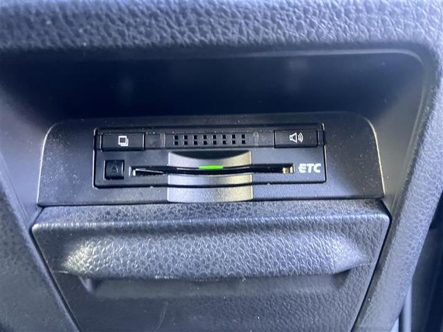 ヴォクシー ZS 煌 地上デジタル TSS 両側パワードア アイドリングストップ車 パワーウィンド 横滑防止 1オーナ ブルートゥースオーディオ Aライト 衝突安全ボディ 車線逸脱防止 整備記録簿 DVD可 電格ミラー(6枚目)