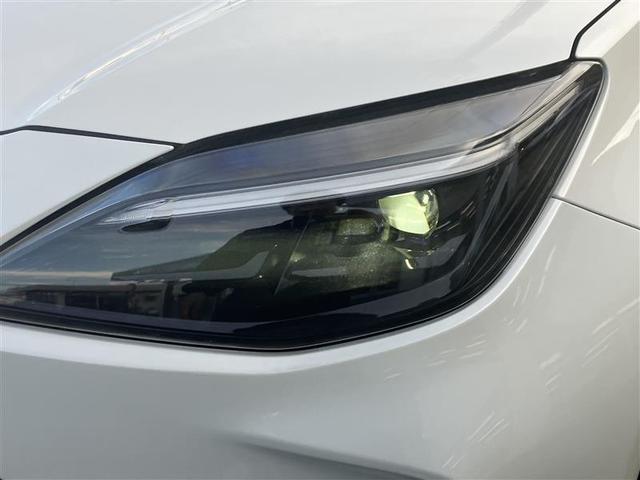 ヤリスクロス ハイブリッドZ アルミホイル LEDライト リアカメラ パワステ オートエアコン エアバッグ パワーウィンドウ ABS 緊急ブレーキ 運転席助手席エアバッグ(11枚目)