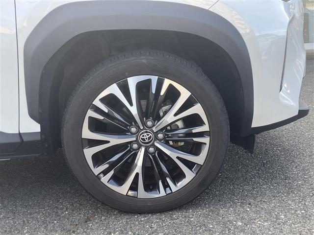 ヤリスクロス ハイブリッドZ アルミホイル LEDライト リアカメラ パワステ オートエアコン エアバッグ パワーウィンドウ ABS 緊急ブレーキ 運転席助手席エアバッグ(15枚目)