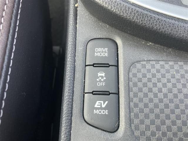 ヤリスクロス ハイブリッドZ アルミホイル LEDライト リアカメラ パワステ オートエアコン エアバッグ パワーウィンドウ ABS 緊急ブレーキ 運転席助手席エアバッグ(25枚目)