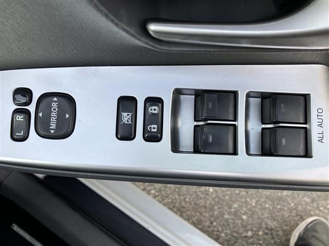 プリウスアルファ Ｓツーリングセレクション　Ｂカメ　地デジフルセグ　ナビ・テレビ　アルミ　スマ－トキ－　サイドエアバッグ　ＤＶＤ再生機能　ＬＥＤヘットライト　イモビライザー　助手席エアバック　キーフリー　ＥＴＣ車載器　ＡＢＳ　ＰＳ　エアコン（13枚目）