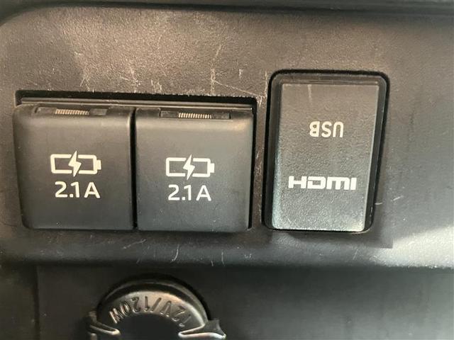 ヴォクシー ZS 煌II スマートキー・プッシュスタート バックガイドモニター セキュリティアラーム 両側パワスラドア 1オーナー ETC車載器 地デジテレビ VSC LEDライト 助手席エアバック キーレスエントリー AC(4枚目)