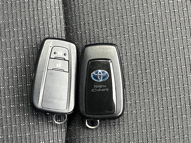 C-HR S LEDパッケージ オ-トエアコン WSRS アルミホイール メモリナビ エアバッグ ナビ ABS バックモニタ 衝突回避ブレーキ(16枚目)