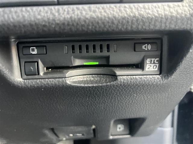 ＲＡＶ４ ハイブリッドＧ　衝突被害軽減装置　バックモニター　ＬＥＤヘッドライト　ＡＷＤ　パワステ　ＡＡＣ　ナビ　カーテンエアバック　エアバッグ　ＡＷ　パワーウィンドウ　ＡＢＳ（6枚目）