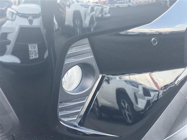 ＲＡＶ４ ハイブリッドＧ　衝突被害軽減装置　バックモニター　ＬＥＤヘッドライト　ＡＷＤ　パワステ　ＡＡＣ　ナビ　カーテンエアバック　エアバッグ　ＡＷ　パワーウィンドウ　ＡＢＳ（12枚目）