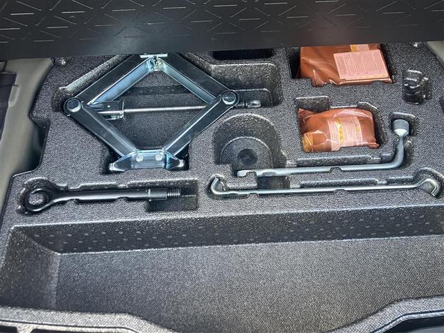 ＲＡＶ４ ハイブリッドＧ　衝突被害軽減装置　バックモニター　ＬＥＤヘッドライト　ＡＷＤ　パワステ　ＡＡＣ　ナビ　カーテンエアバック　エアバッグ　ＡＷ　パワーウィンドウ　ＡＢＳ（39枚目）