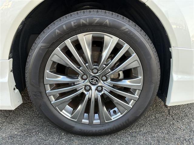 ハリアー Z エアロ ナビ パノラマルーフ 運転席パワーシート リアビューカメラ ヘッドライトLED アルミホイール Wエアバッグ ドラレコ付き エアコン パワステ エアバッグ ABS メモリーナビ ETC(16枚目)